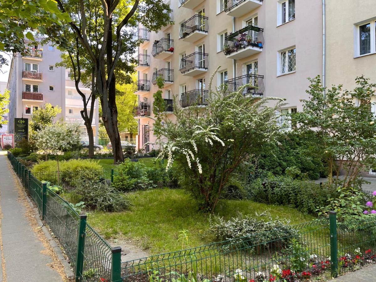 Labo Apartment Niepodleglosci Warszawa Exteriör bild