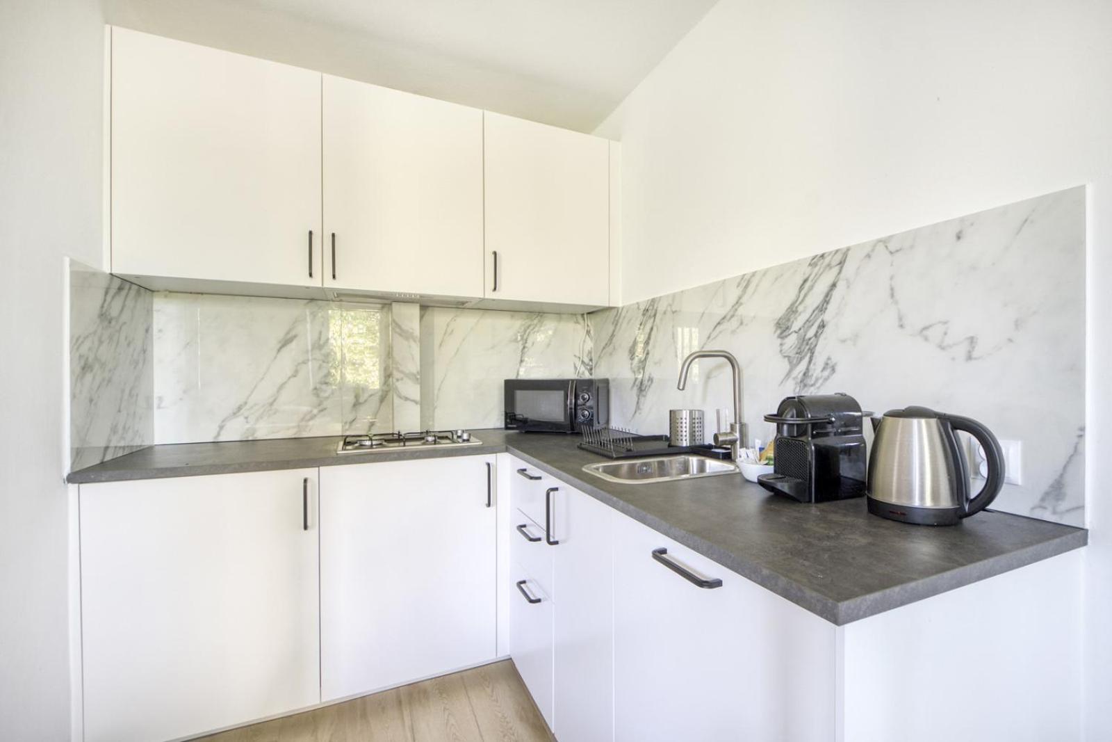Labo Apartment Niepodleglosci Warszawa Exteriör bild